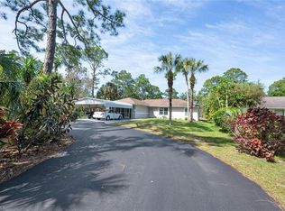 1471 13th St SW, Naples, FL 34117