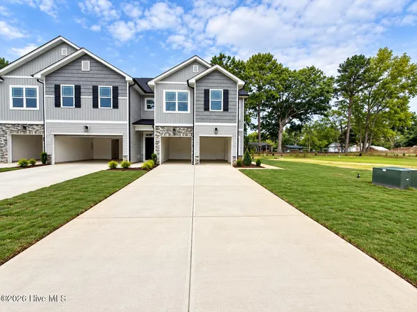 2002 Tharrington Way, Rocky Mount, NC 27803