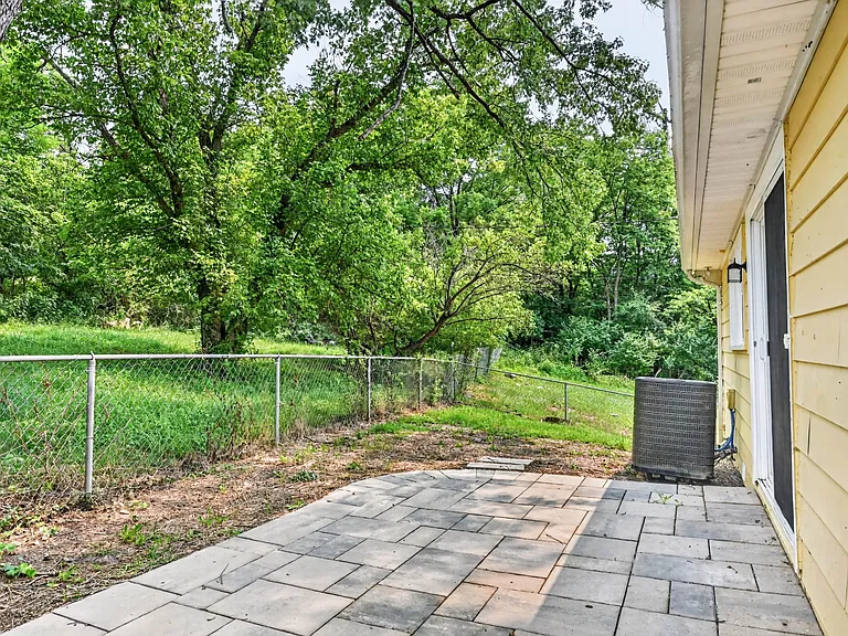 49 Oldt Dr #A — Photo 26