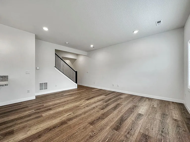 The Townhomes at Northwest Pointe — Photo 8