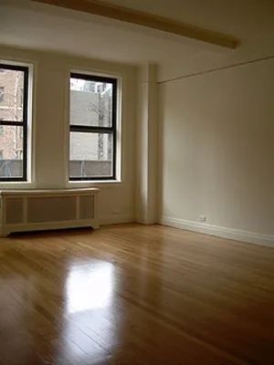 Rented by City Connections Realty | media 15