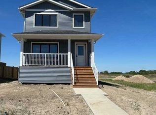 8558 S 72nd Ave, Grande Prairie, AB T8X0N9