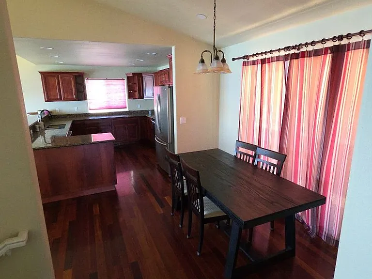 8115 Mountain Crest Dr — Photo 7