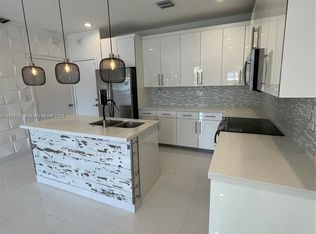 2641 NE 212th Ter UNIT 207, Miami, FL 33180