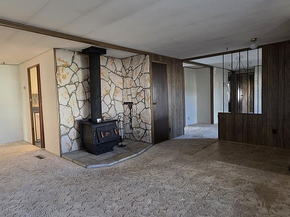 4th image of 8301 Tieton Dr Unit 90