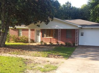 527 W Nevada Ave, Vivian, LA 71082