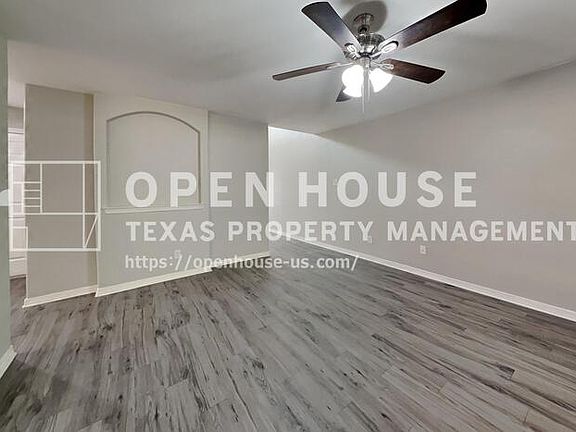 3rd image of 17007 Louetta Green Dr