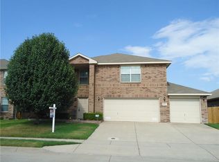 8817 Graywolf Ridge Trl, Fort Worth, TX 76244