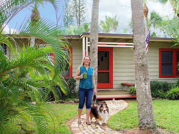 Palm Island is a pet friendly neighborhood