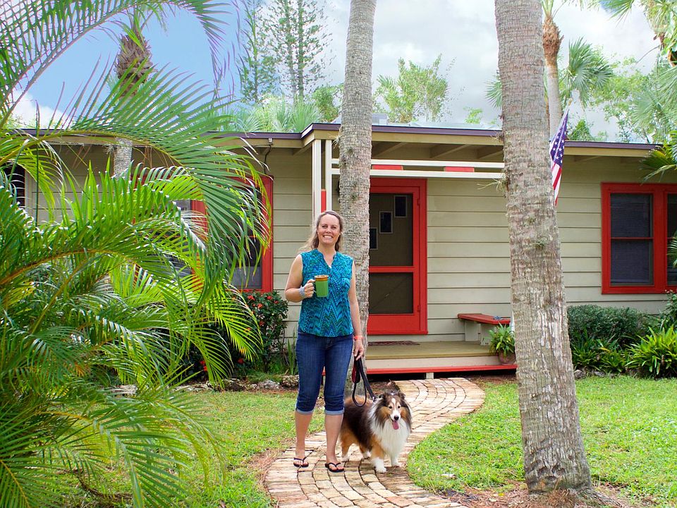 Palm Island is a pet friendly neighborhood