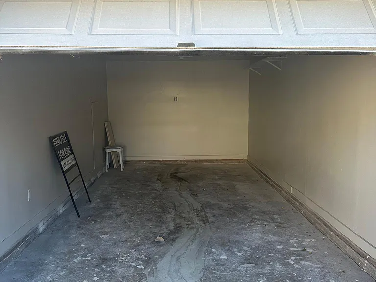 4213 SW 9th Ave — Photo 36