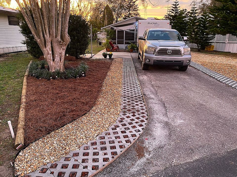 1st image of 3 Ginger Quill Cir