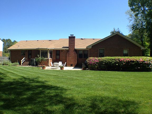 4th image of 795 Suffolk Ln