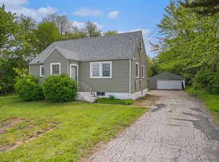 7975 Colorado St, Merrillville, IN 46410