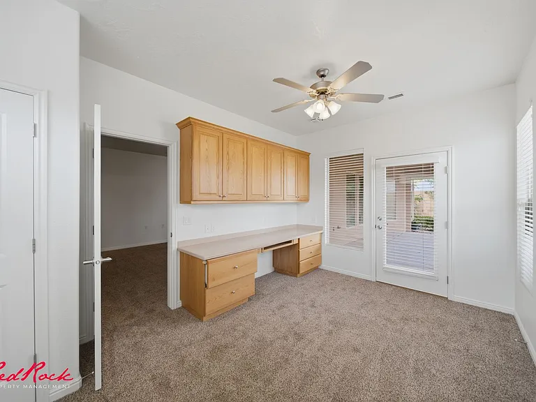 1546 Morane Manor Dr — Photo 7