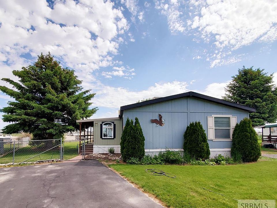 1st image of 2201 Bristlecone Ln