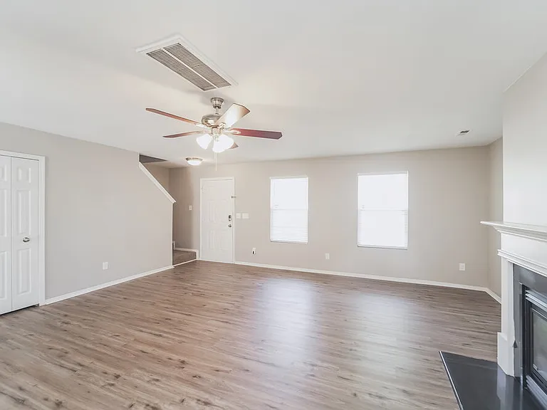 12418 Dervish Ln — Photo 5