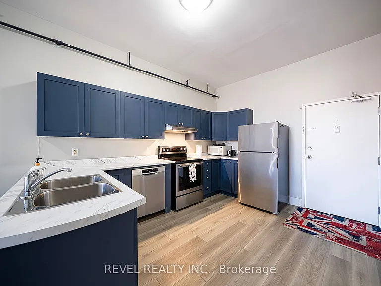 150 Colborne St #407 — Photo 2