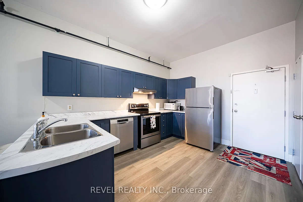 Building Photo - 150 Colborne St #407