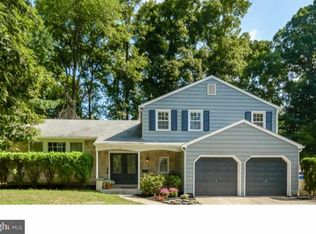4 Henfield Ter, Cherry Hill, NJ 08003