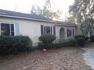 1917 Mills B Lane Blvd, Savannah, GA 31405