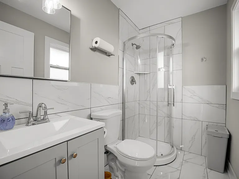 10324 S 81st Ave — Photo 12