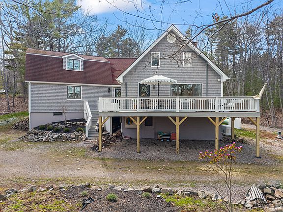 4th image of 176 Shore Road