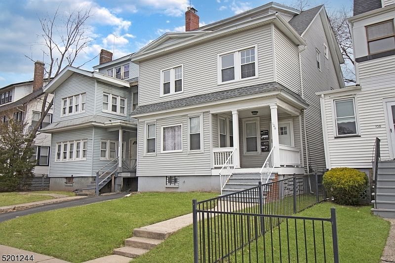 1st image of 106 S Arlington Ave