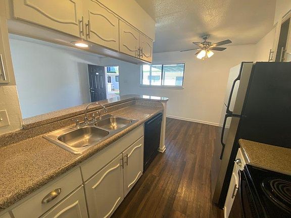 4th image of 5221 Bonita Ave APT 112