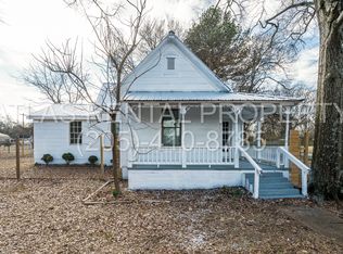 825 Carridale St SW, Decatur, AL 35601