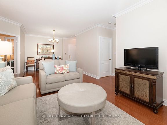 4th image of 1 Lomond Dr #302