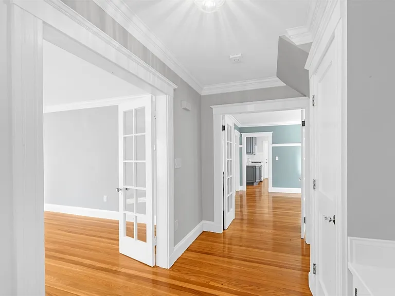 67 Robert St #1 — Photo 3