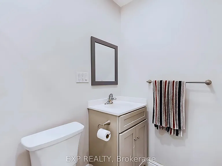 200 Waterloo Ave #2 — Photo 21