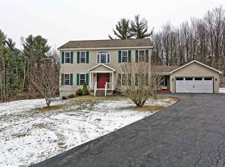 1027 Van Hoesen Rd, Castleton On Hudson, NY 12033