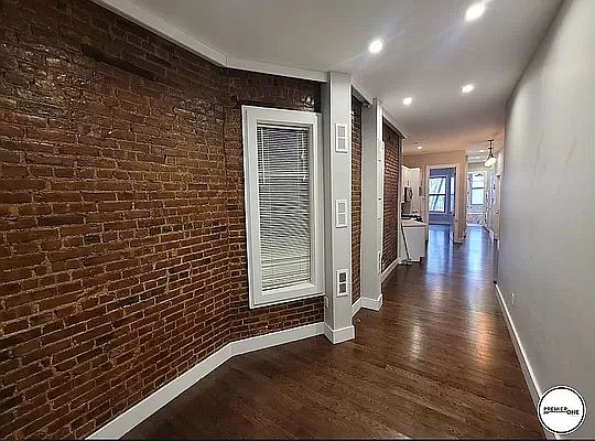 2nd image of 420 E 148th St APT 1W