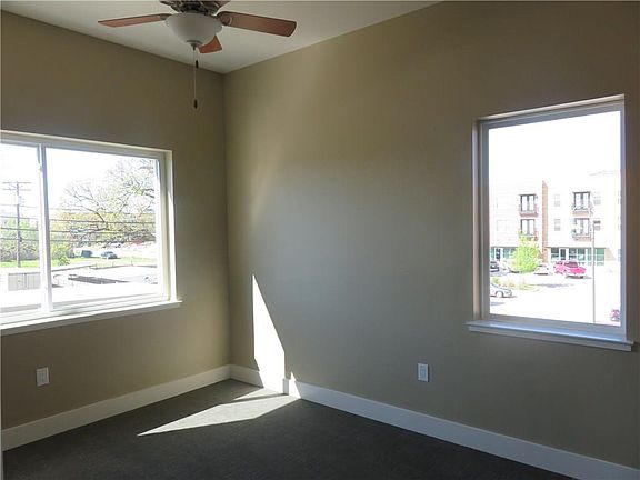 2nd image of 928 Travis Ave APT 205