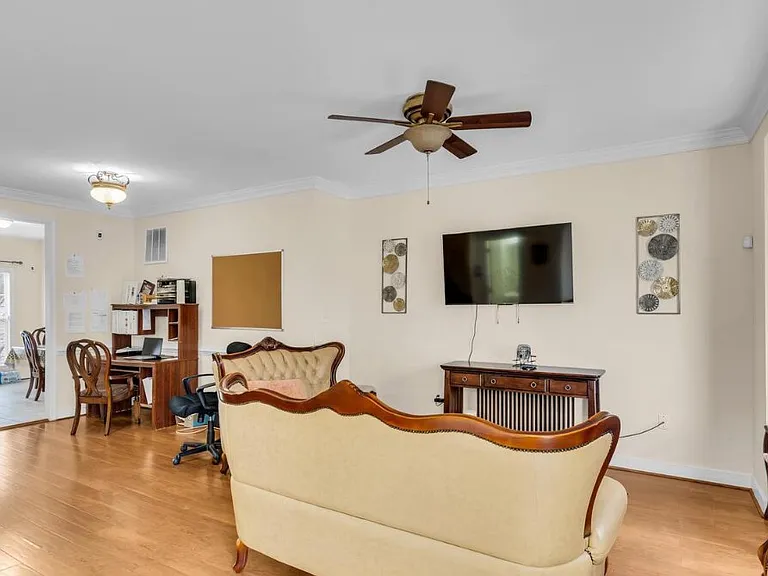 15404 Bambi Ct — Photo 4
