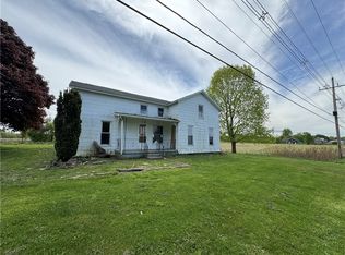 9301 Middle Rd, Lake City, PA 16423