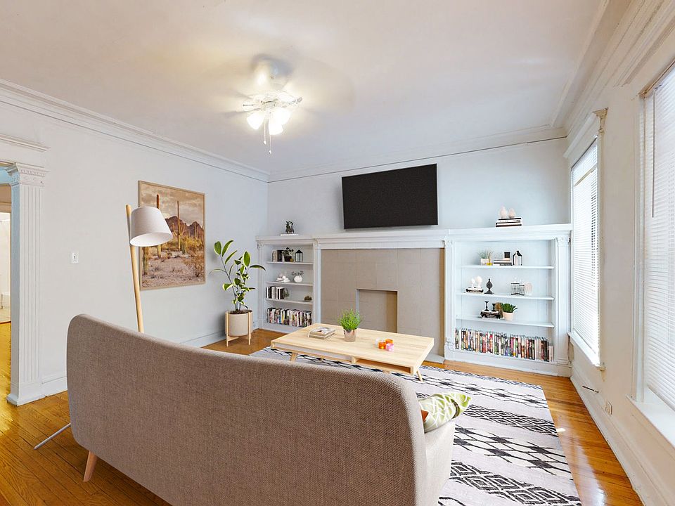 Dining/Living room