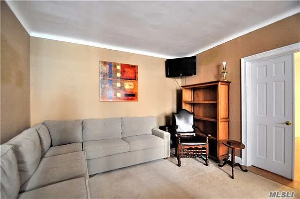 Sold by Exit Kingdom Realty | media 28