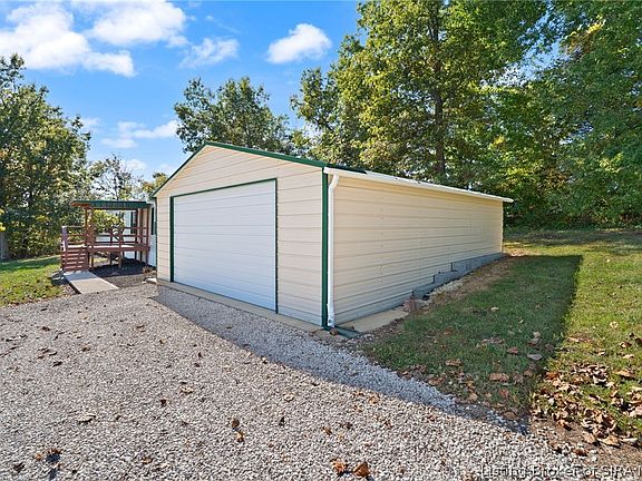 4th image of 4789 E Goodman Ridge Road