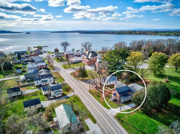 569 Lake Road, St. Albans Town, VT 05478