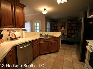 2009 Sandalwood Ln, Bryan, TX 77807