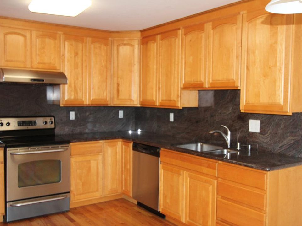 1st image of 342 Monterey Blvd #1