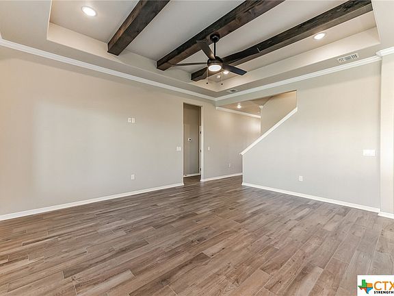 4th image of 500 Juniper Dr
