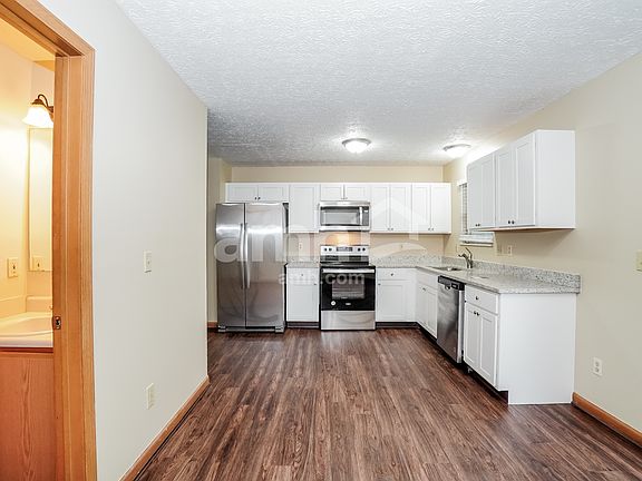 5th image of 5433 Longworth Dr