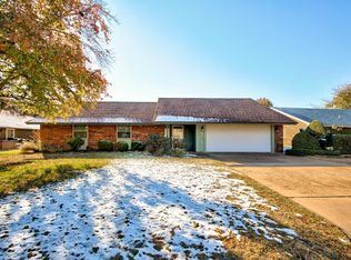 2514 Heritage Trl, Enid, OK 73703