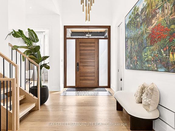 3rd image of 1261 Pinegrove Rd