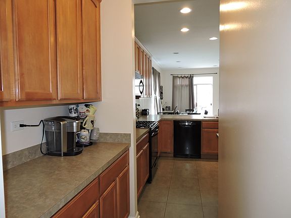 Kitchen complete with a butlers pantry