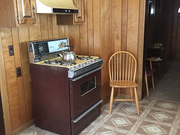 Kitchen stove